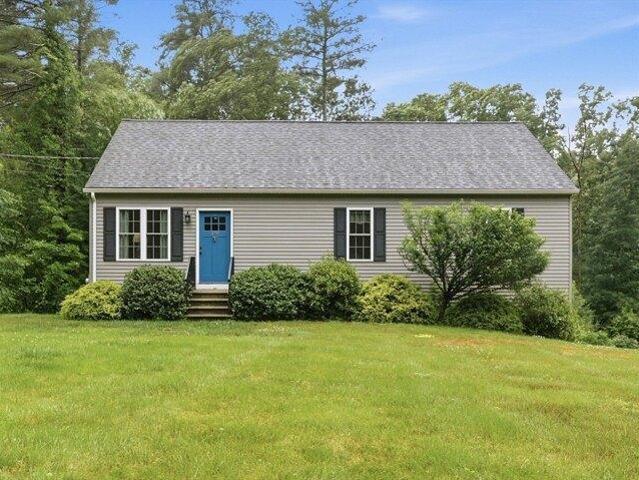 House for sale in Warren, Massachusetts