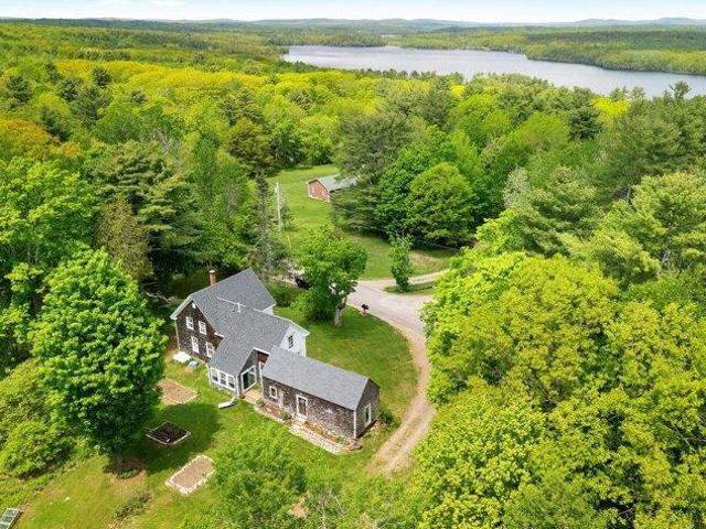 House for sale in Warren, Maine