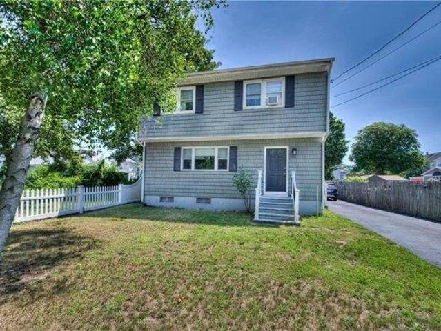 House for sale in Warren, Bristol County