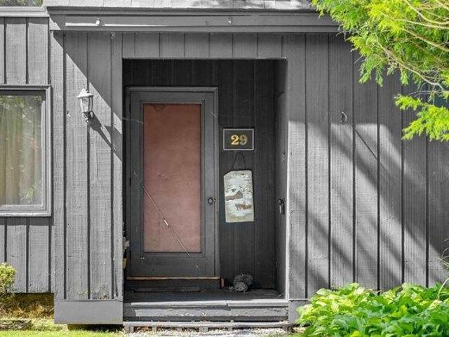 House for sale in Warren, Vermont