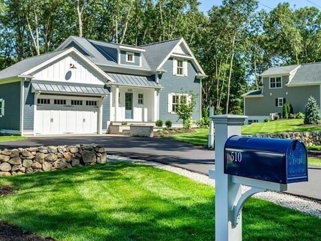 House for sale in Warwick, Kent County