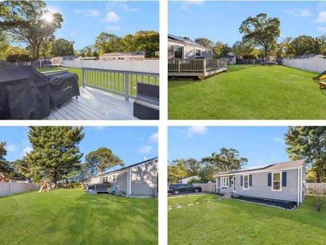 House for sale in Warwick, Rhode Island