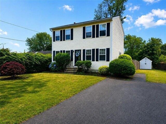 House for sale in Warwick, Rhode Island