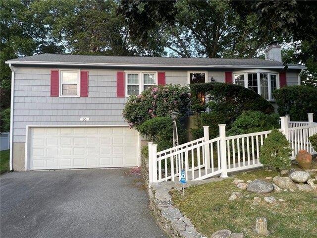House for sale in Warwick, Rhode Island