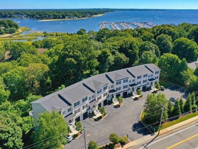 House for sale in Cowesett Hills Apartments, Warwick