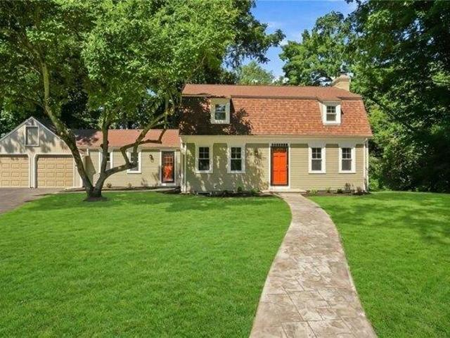 House for sale in Gaspee Point, Warwick