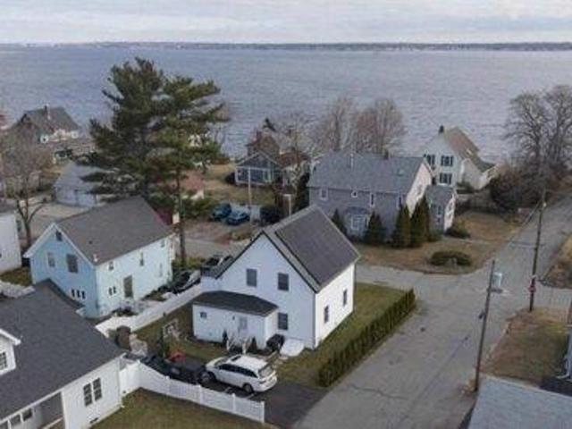 House for sale in Warwick, Rhode Island