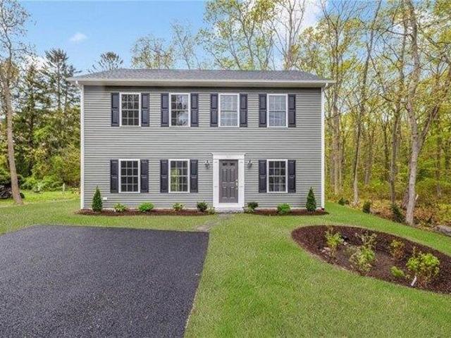 House for sale in Warwick, Rhode Island
