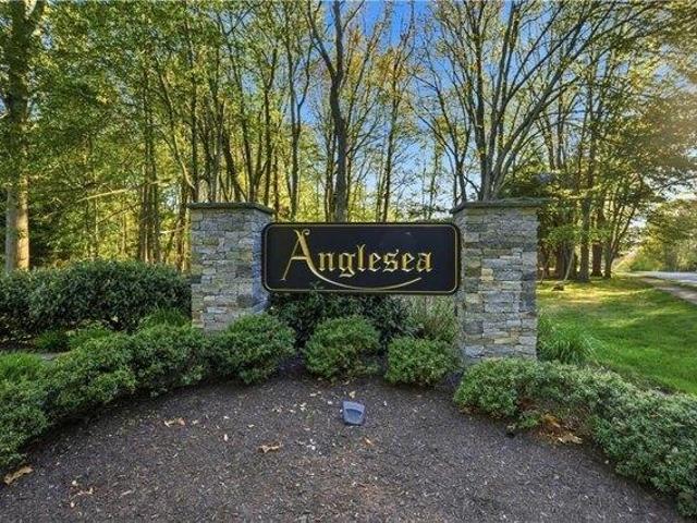 House for sale in Warwick, Rhode Island