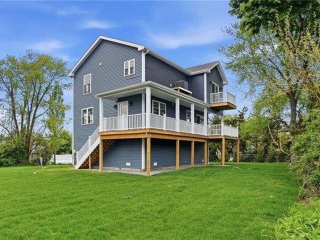 House for sale in Warwick, Rhode Island