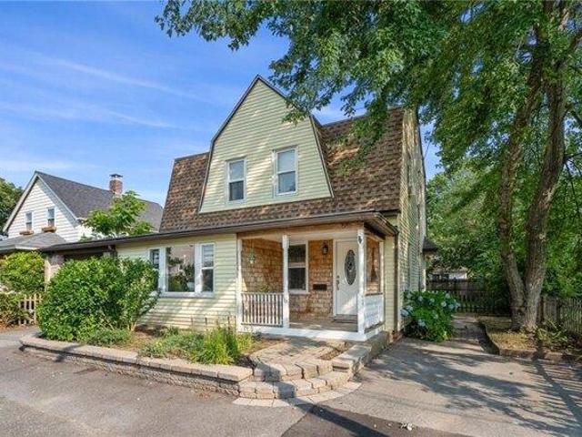 House for sale in Warwick, Rhode Island