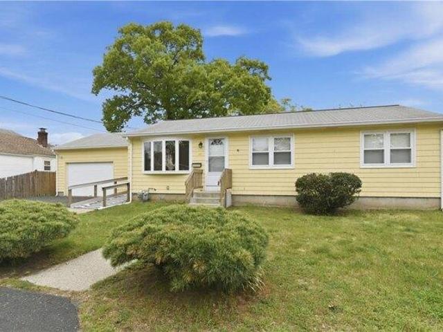 House for sale in Warwick, Rhode Island