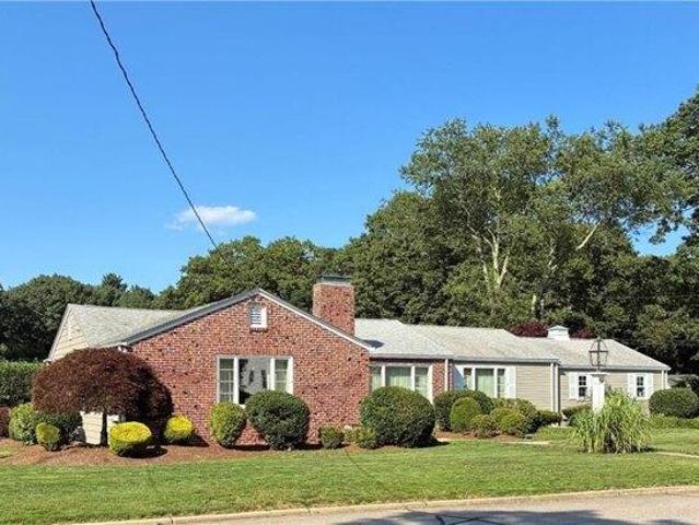 House for sale in Warwick, Rhode Island