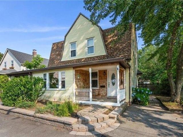 House for sale in Warwick, Rhode Island