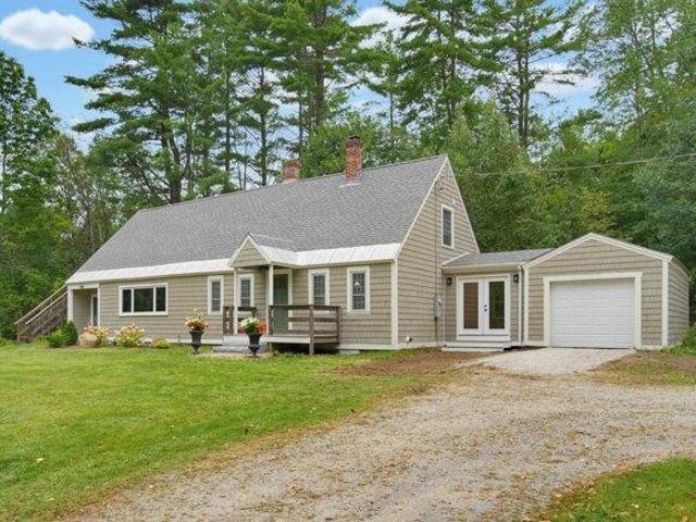 House for sale in East Washington, Washington
