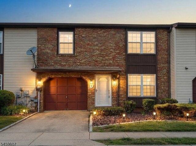 House for sale in Washington, New Jersey