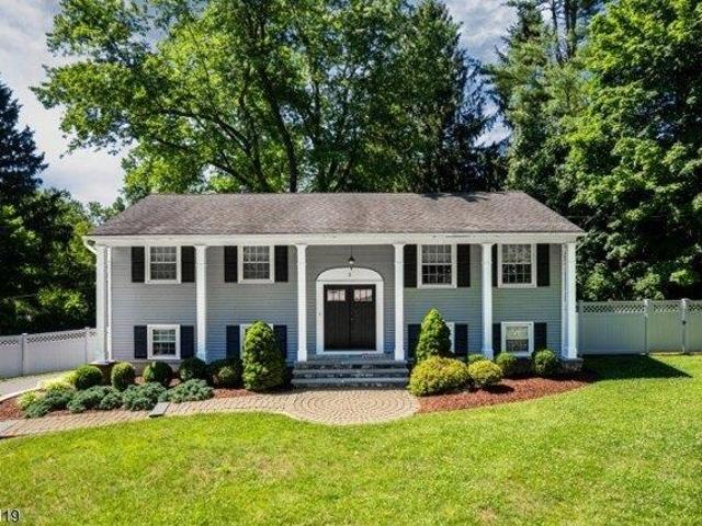 House for sale in Port Murray, New Jersey