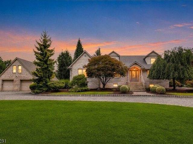 House for sale in Naughright, Washington Township