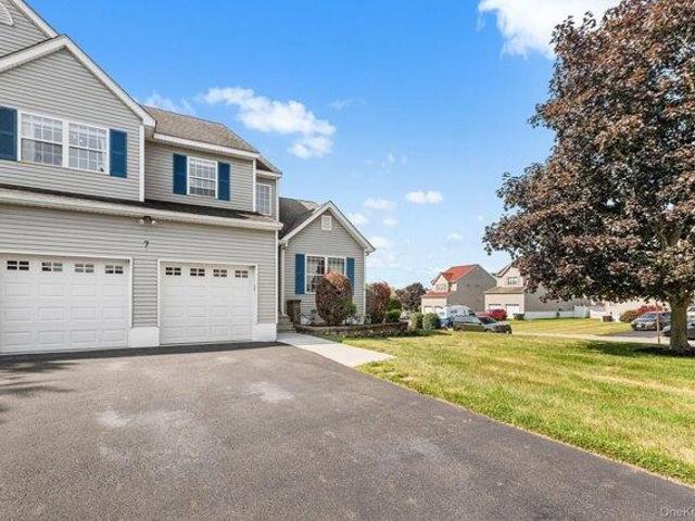 House for sale in Washingtonville, New York