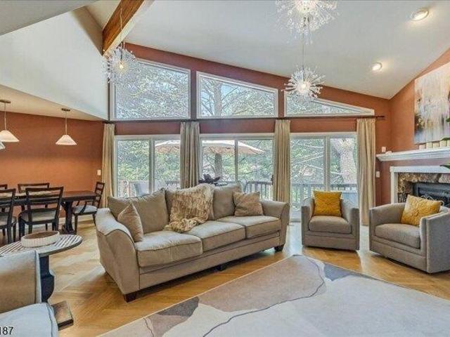 Condo for sale in Watchung, New Jersey