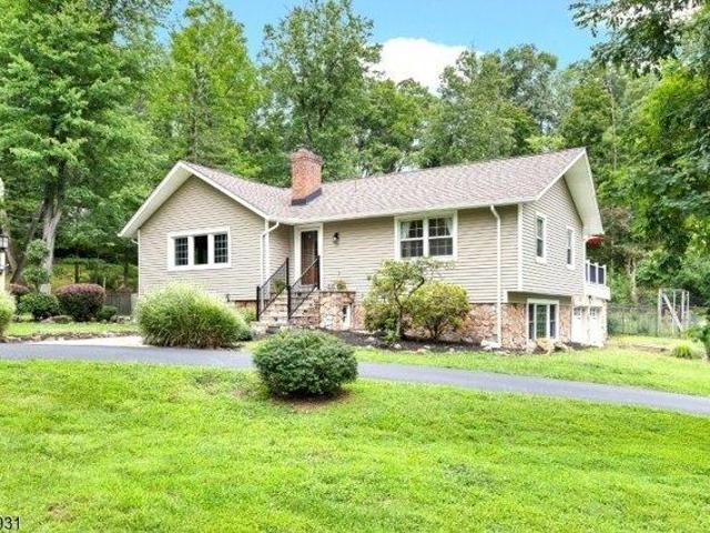 House for sale in Watchung, New Jersey