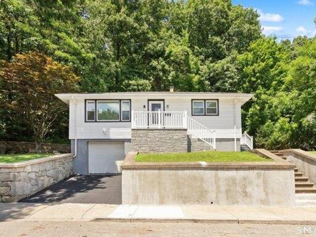 House for sale in Waterbury, Connecticut