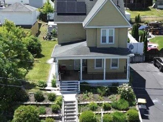 House for sale in Waterville, Waterbury