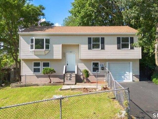 House for sale in Long Hill, Waterbury