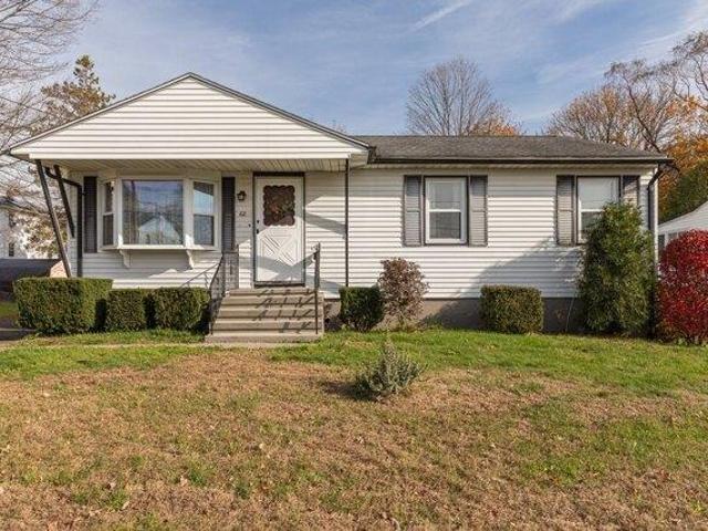 House for sale in Lakewood, Waterbury