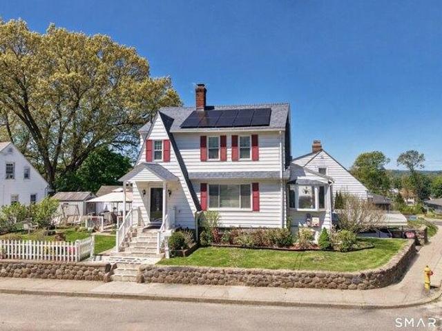 House for sale in Burnt Hill, Waterbury