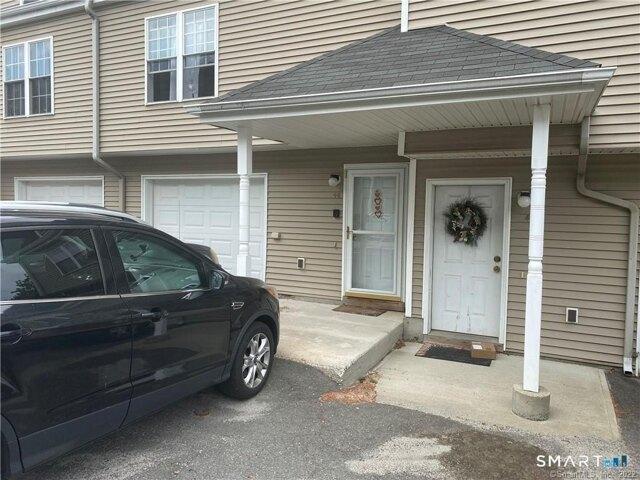House for sale in Waterbury, Connecticut