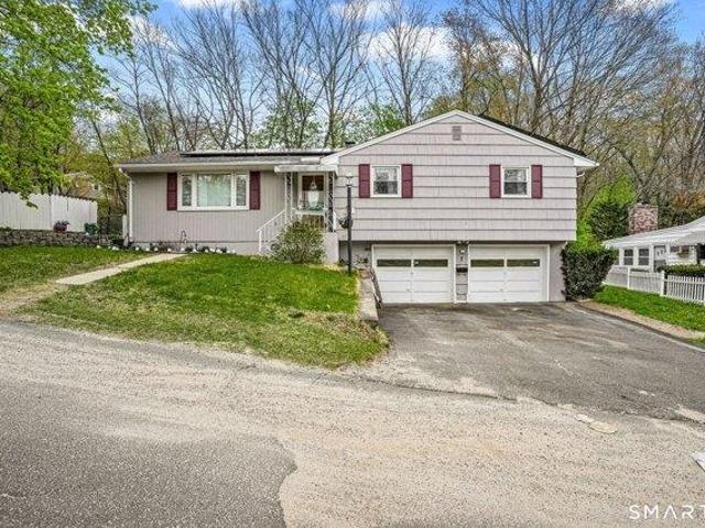 House for sale in Waterbury, Connecticut
