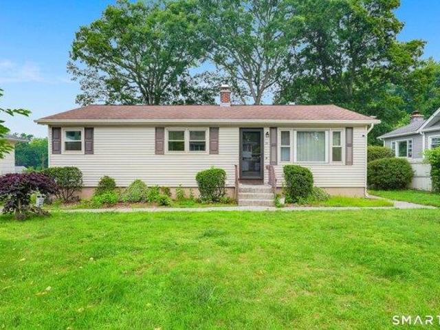 House for sale in Waterbury, Connecticut