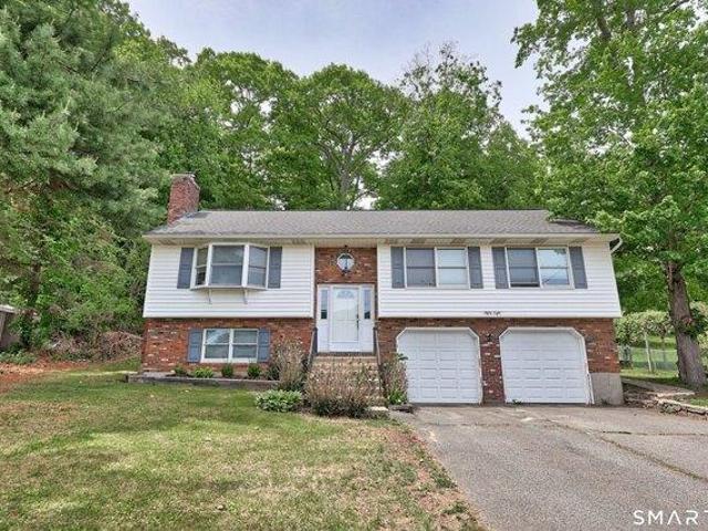 House for sale in Waterbury, Connecticut