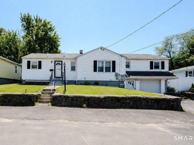 House for sale in Waterbury, Connecticut
