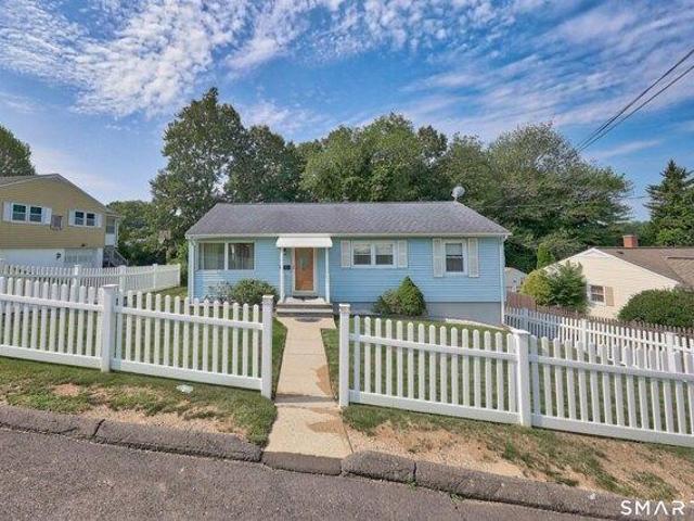 House for sale in Waterbury, Connecticut