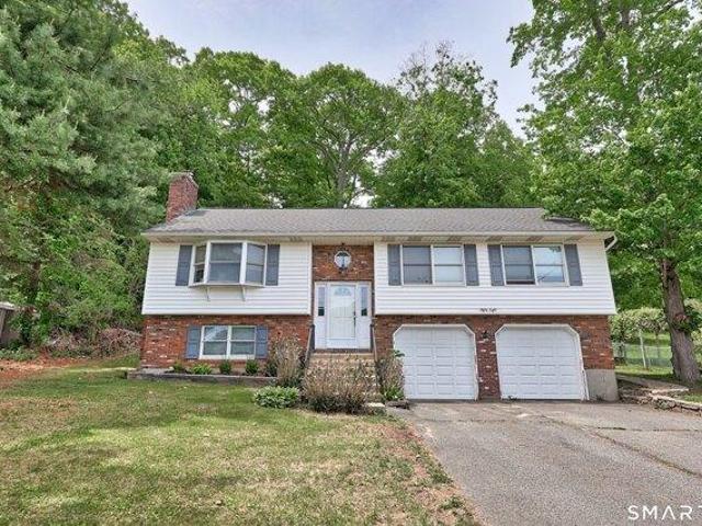 House for sale in Waterbury, Connecticut