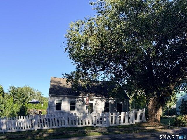 House for sale in Quaker Hill, Waterford