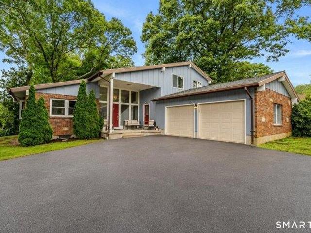 House for sale in Waterford, Connecticut