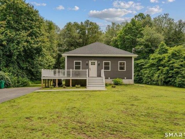 House for sale in Waterford, Connecticut