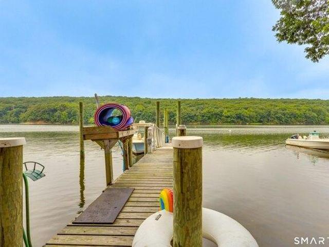 House for sale in Waterford, Connecticut