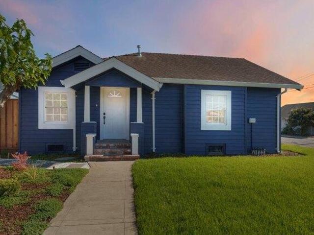 House for sale in Freedom, California