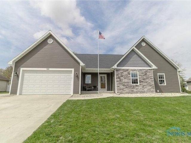 House for sale in Wauseon
