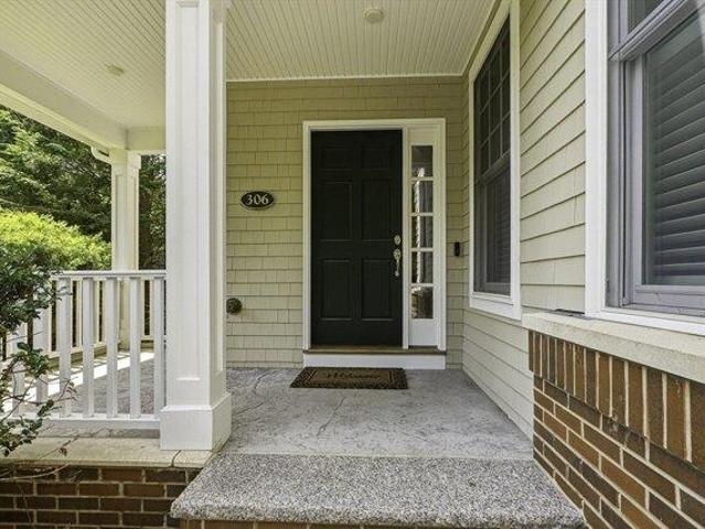 Condo for sale in Wayland, Massachusetts