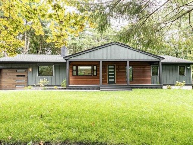 House for sale in Wayland, Middlesex County