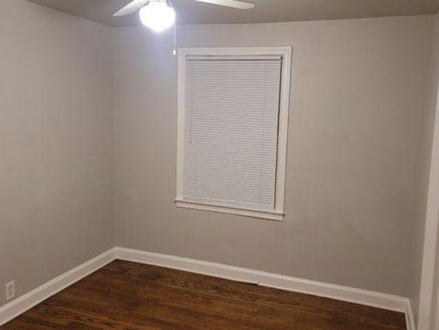 Room for rent in Redford, Michigan