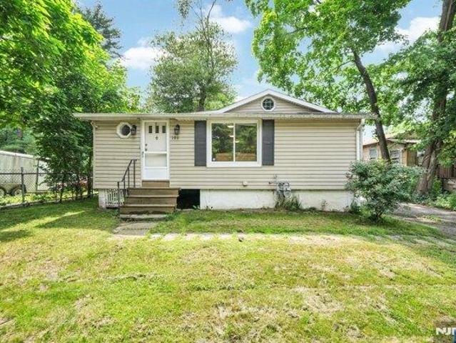 House for sale in Passaic, New Jersey