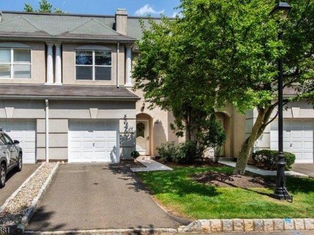Condo for sale in Passaic, New Jersey