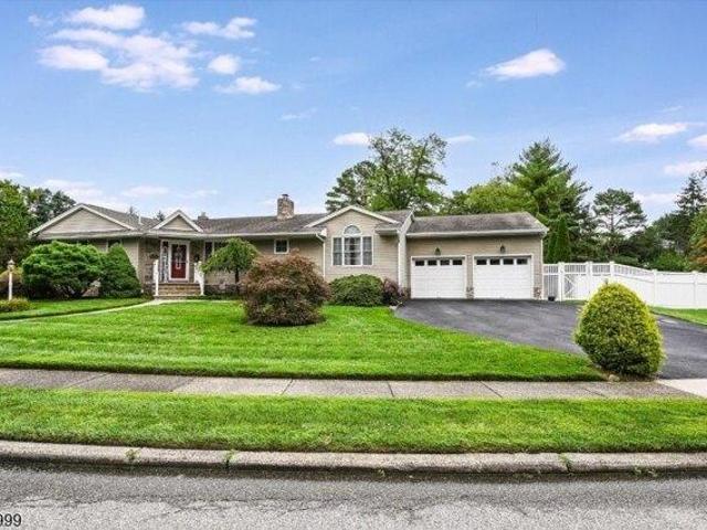 House for sale in Preakness, Wayne