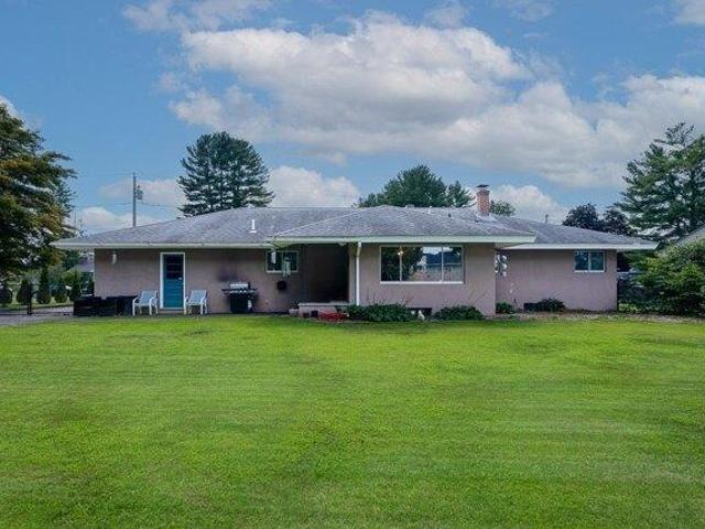 House for sale in Webster, Massachusetts